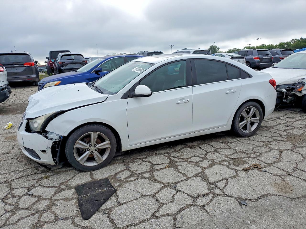 2013 CHEVROLET CRUZE