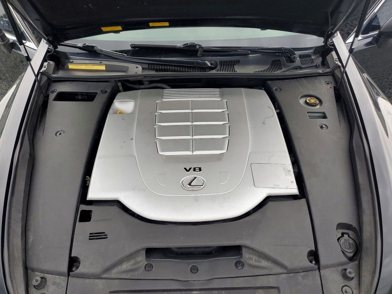 JTHDL5EF6A5001062 · 2010 LEXUS LS · 11/12