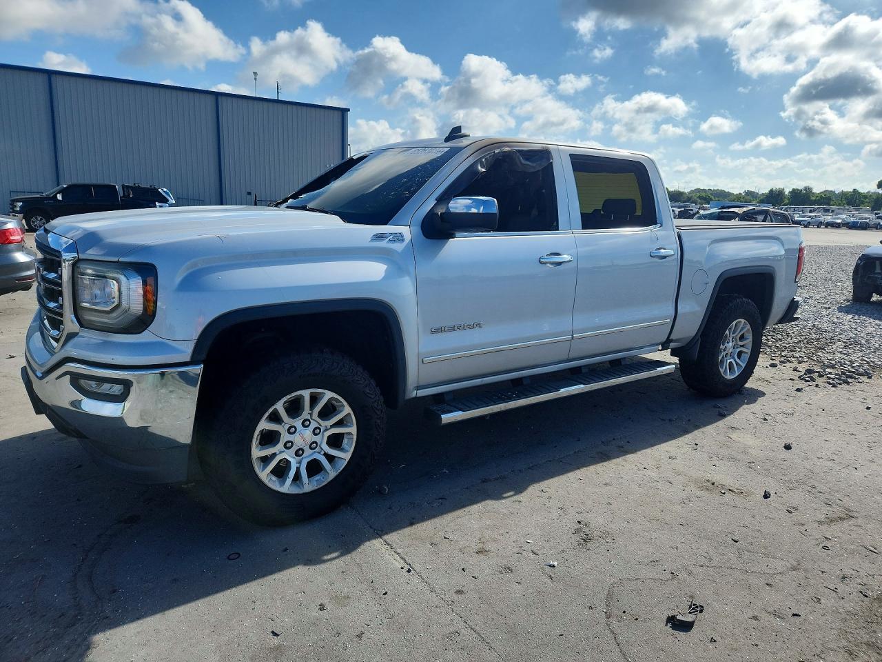 2017 GMC SIERRA