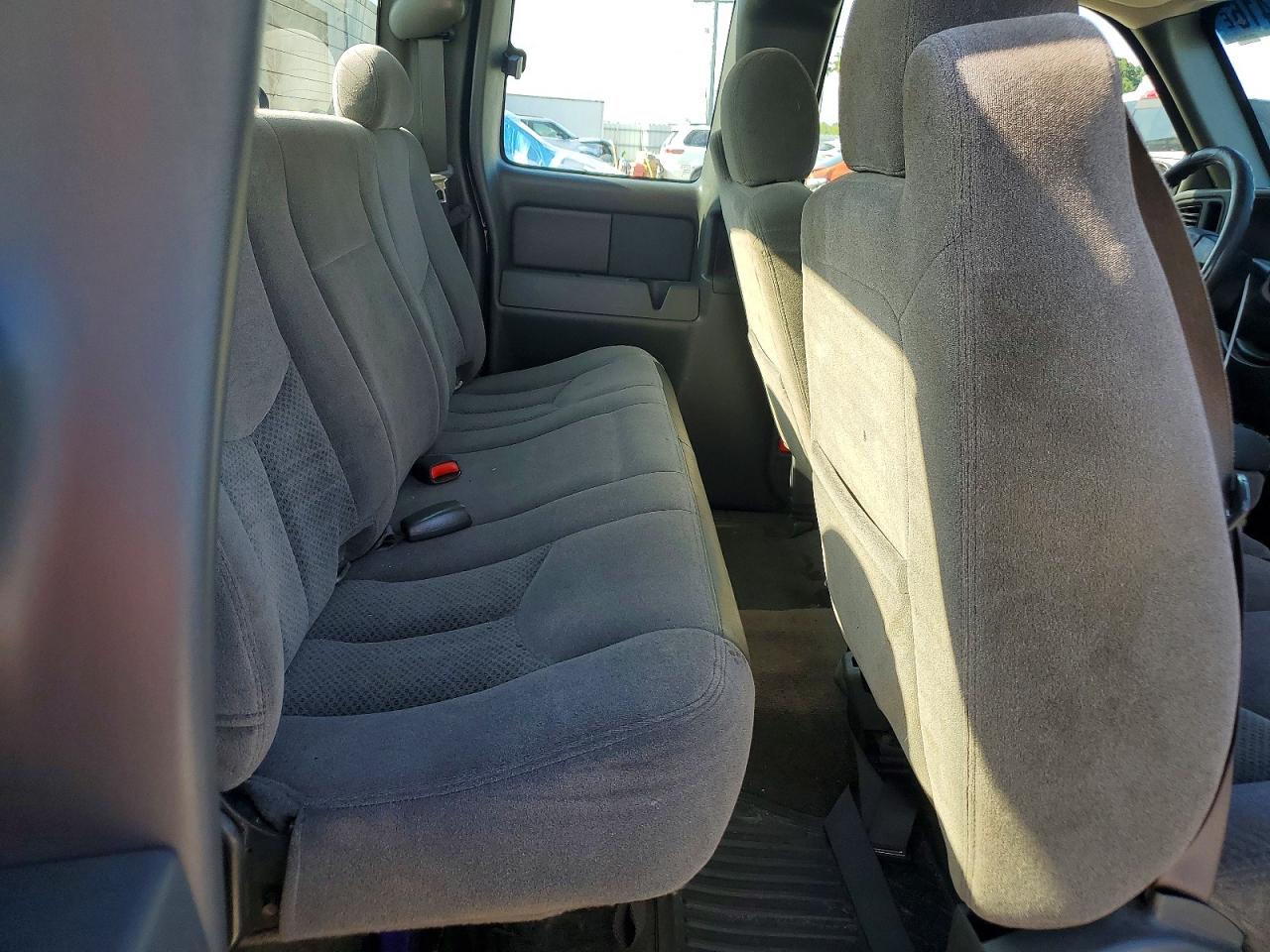 2GCEC19V751308604 · 2005 CHEVROLET SILVERADO · 10/13