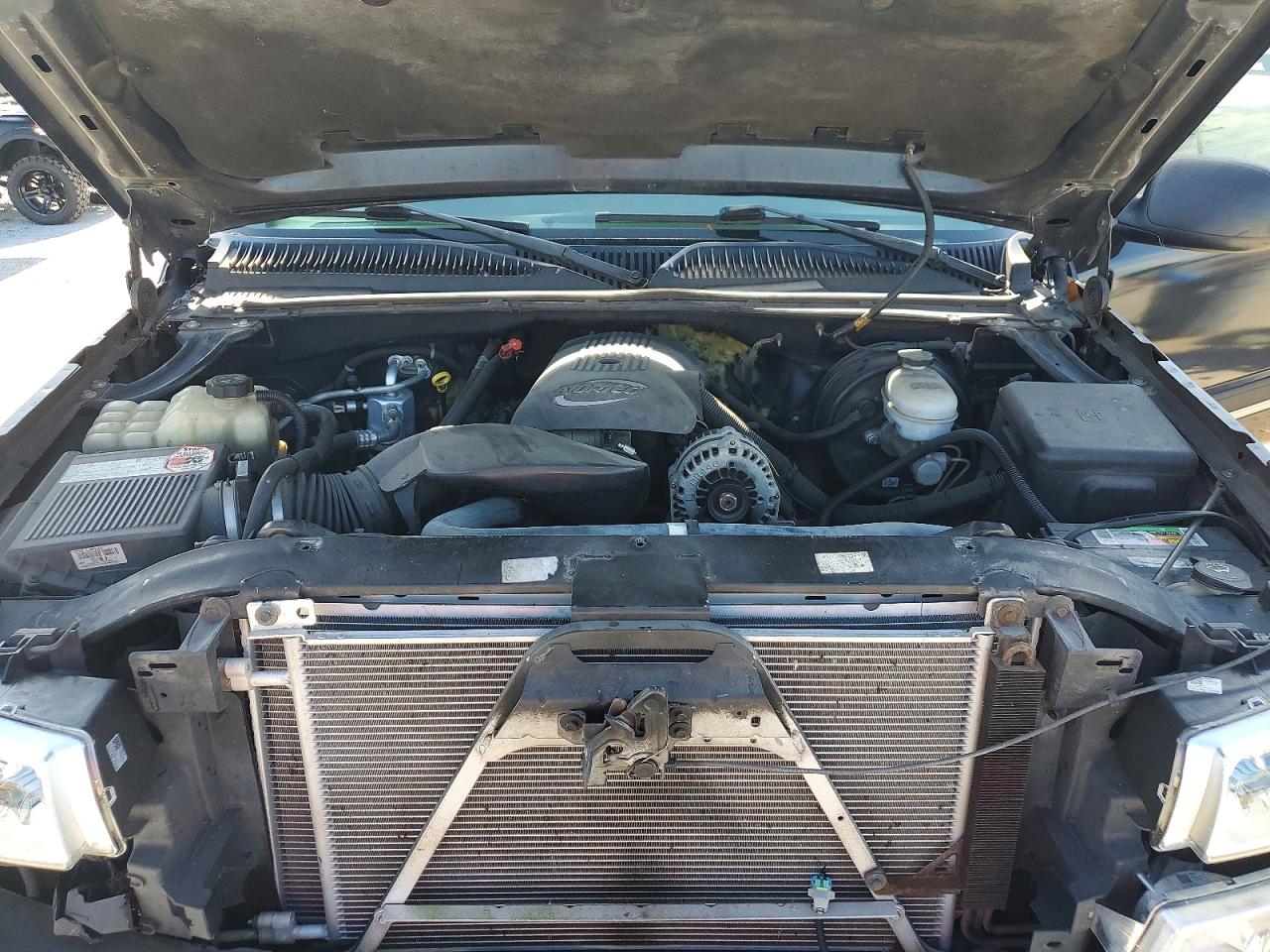 2GCEC19V751308604 · 2005 CHEVROLET SILVERADO · 11/13