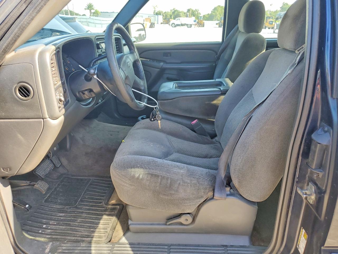 2GCEC19V751308604 · 2005 CHEVROLET SILVERADO · 7/13