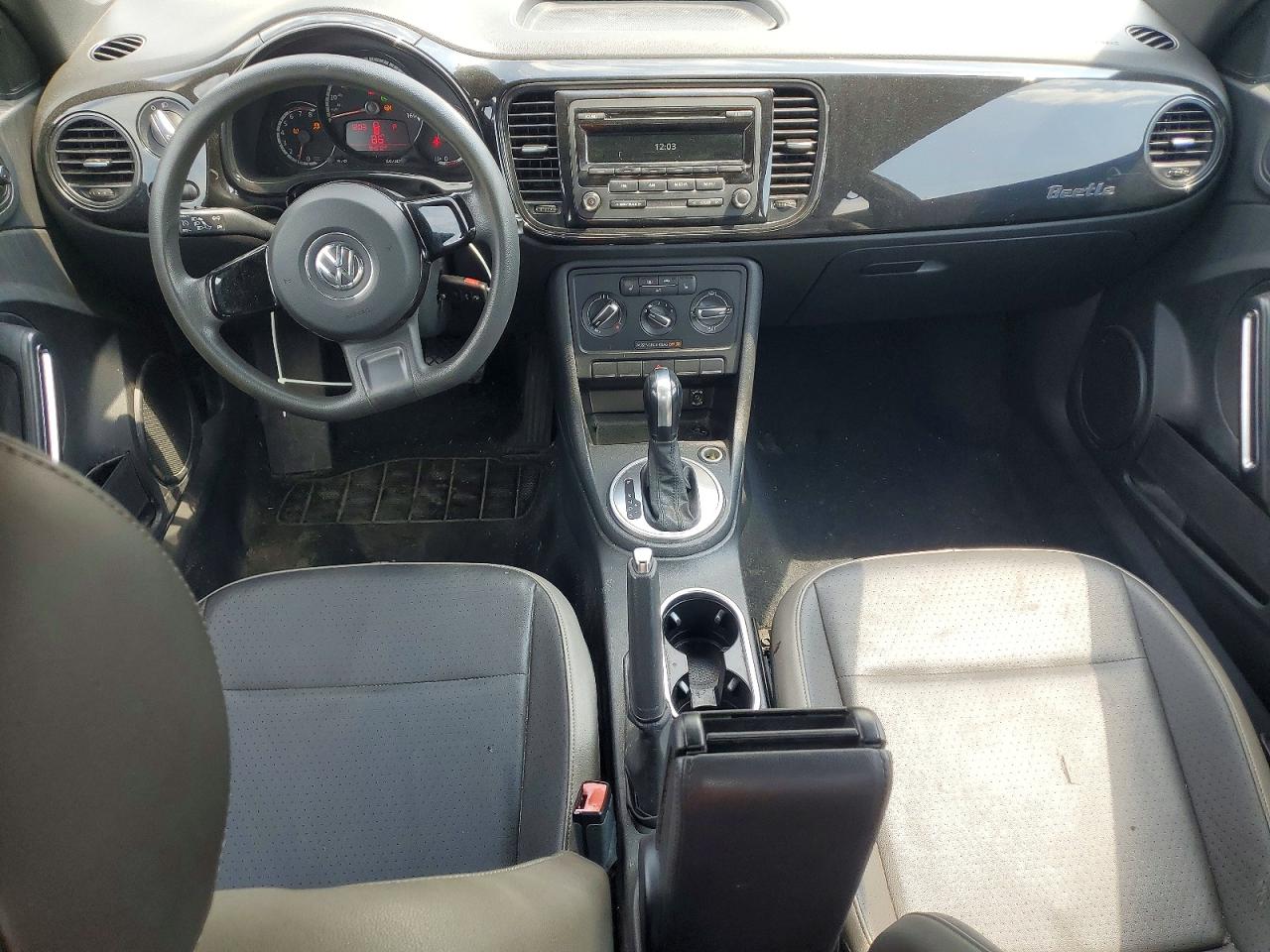 3VWF17AT6FM619374 · 2015 VOLKSWAGEN BEETLE · 8/12