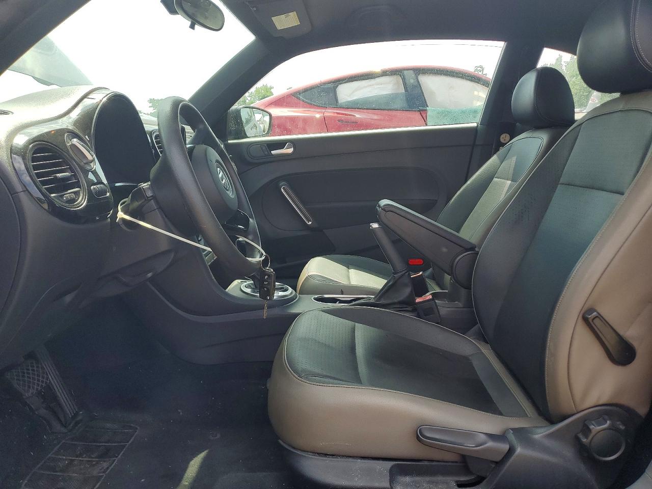 3VWF17AT6FM619374 · 2015 VOLKSWAGEN BEETLE · 7/12