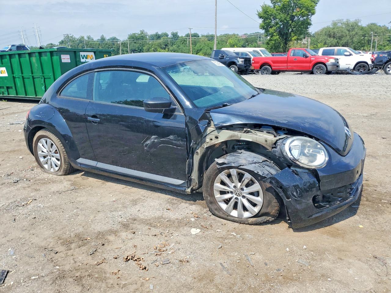 3VWF17AT6FM619374 · 2015 VOLKSWAGEN BEETLE · 4/12