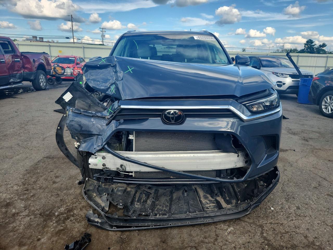 5TDAAAB50RS033820 · 2024 TOYOTA GRAND HIGHLANDER · 5/13