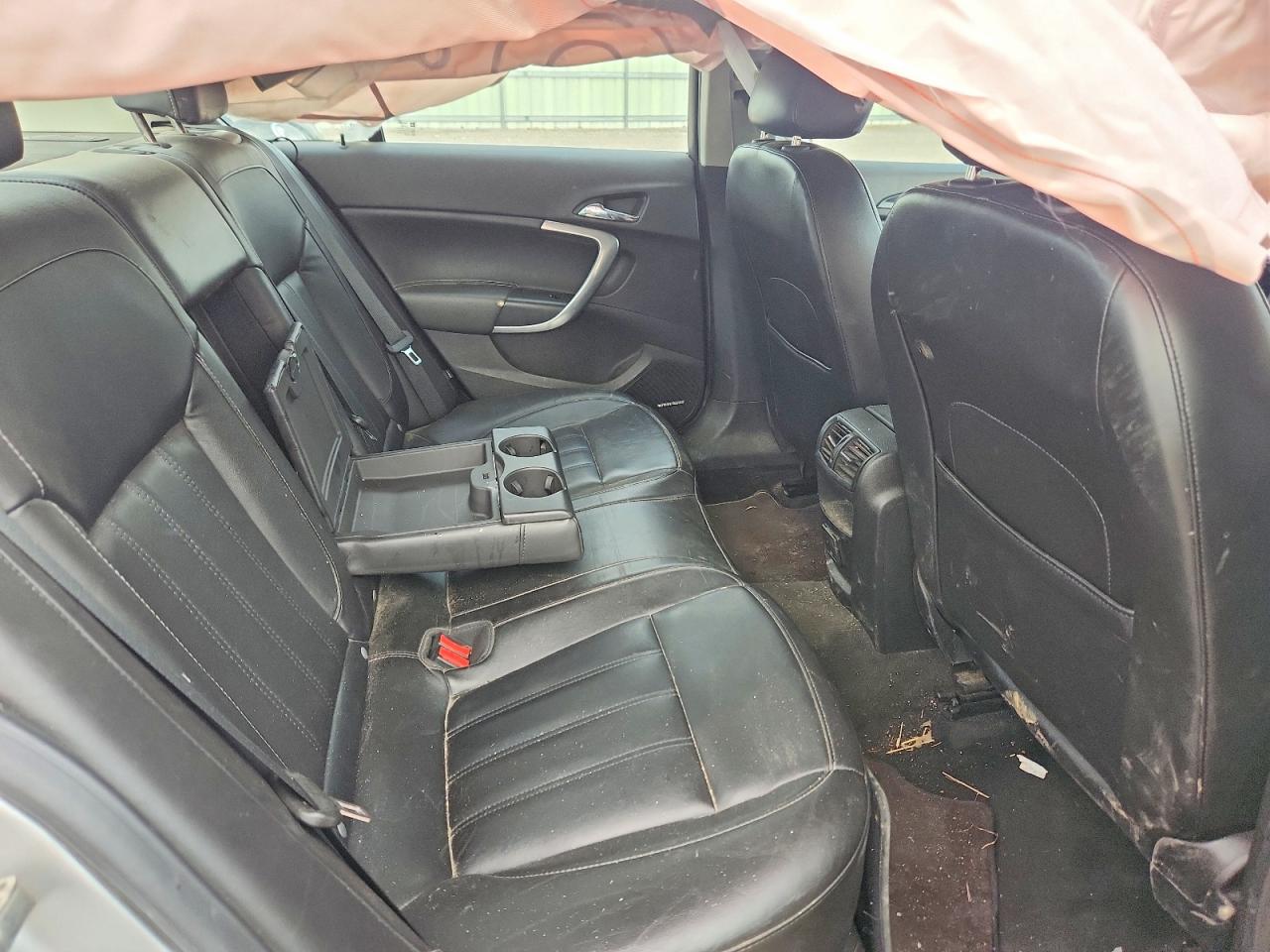 2G4GX5GV2B9187786 · 2011 BUICK REGAL · 10/13