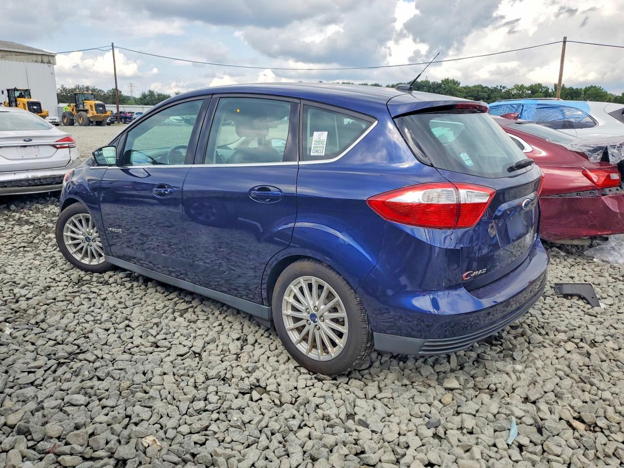 1FADP5BU0GL113178 · 2016 FORD C-MAX · 2/13