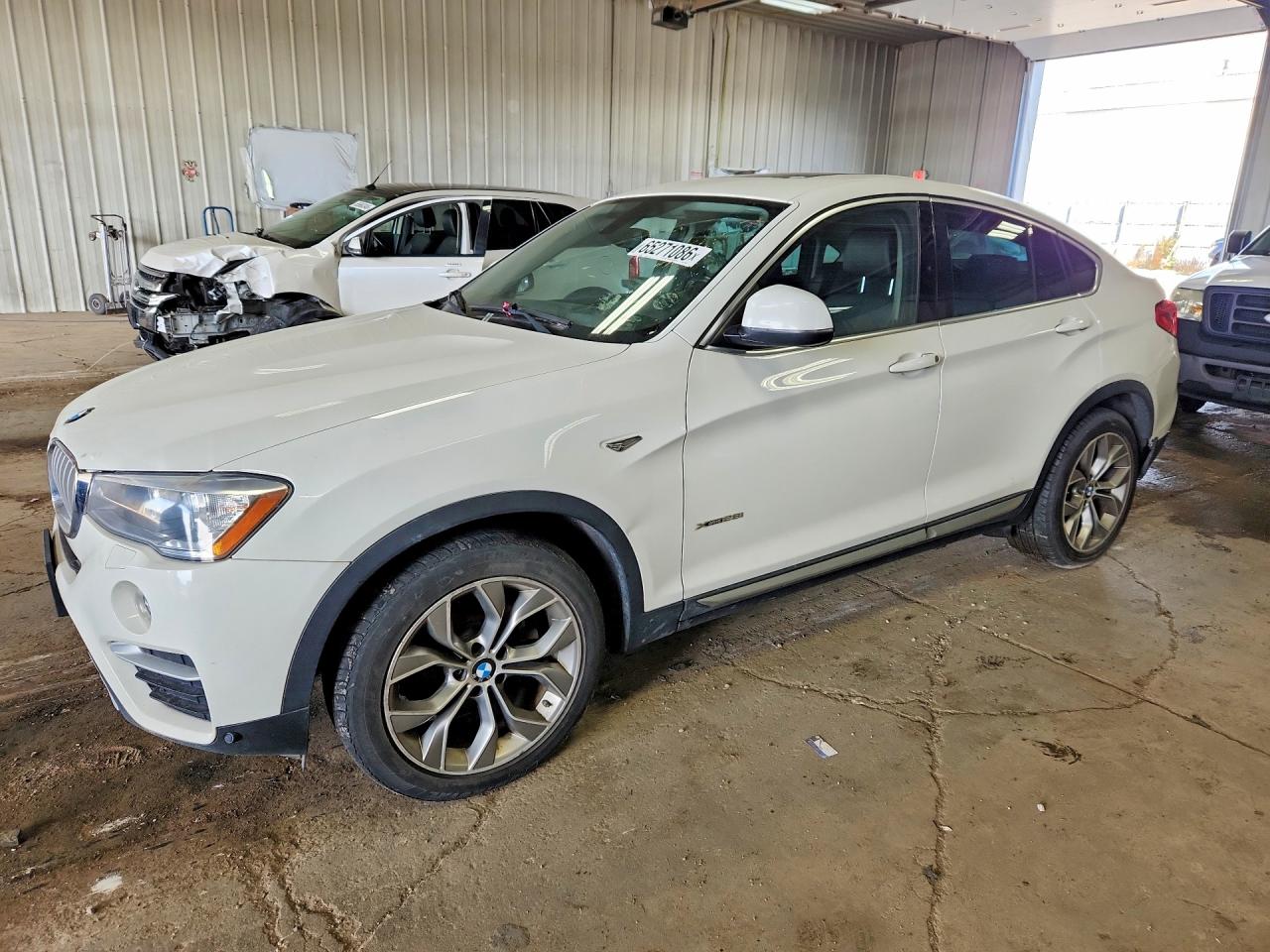 5UXXW3C59H0T78432 · 2017 BMW X4