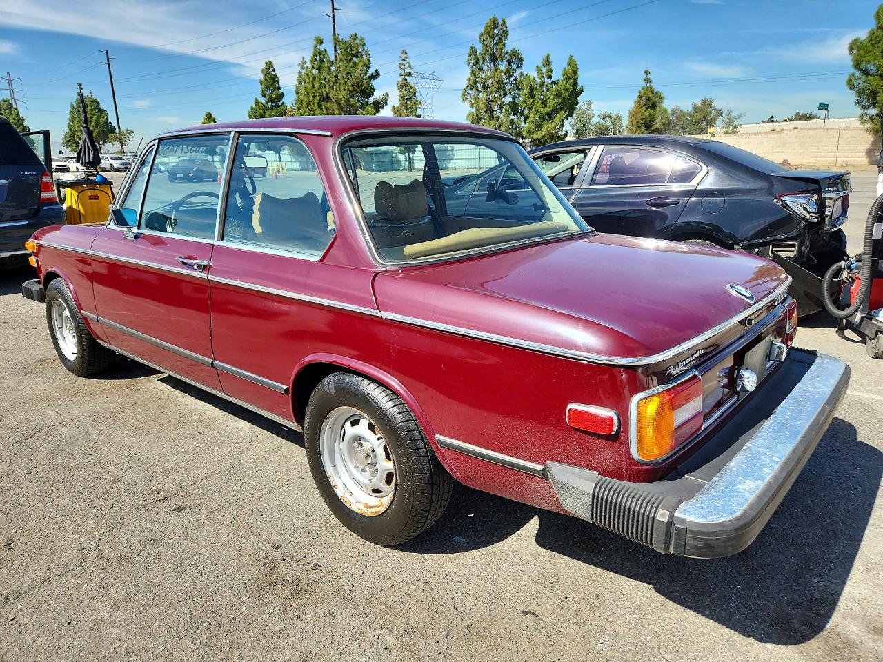 4282385 · 1974 BMW 2002 · 2/12