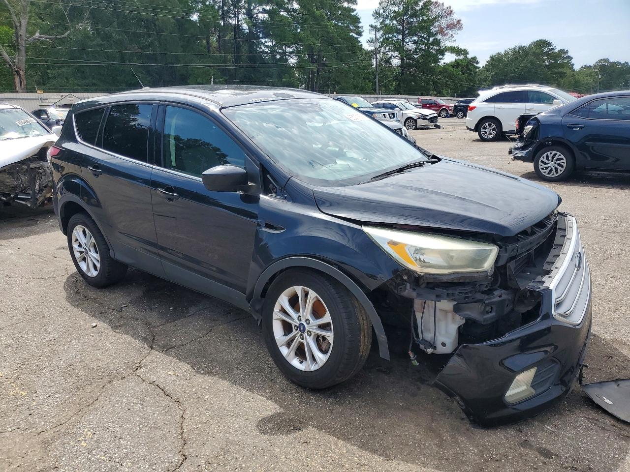 1FMCU0G9XHUA29012 · 2017 FORD ESCAPE · 4/13