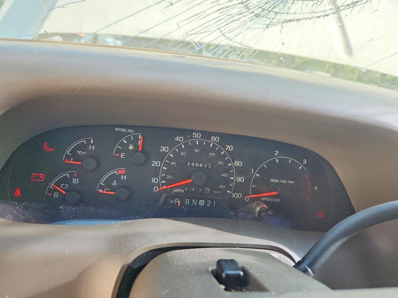 1FTNW21F4YEE52325 · 2000 FORD F250 · 9/13