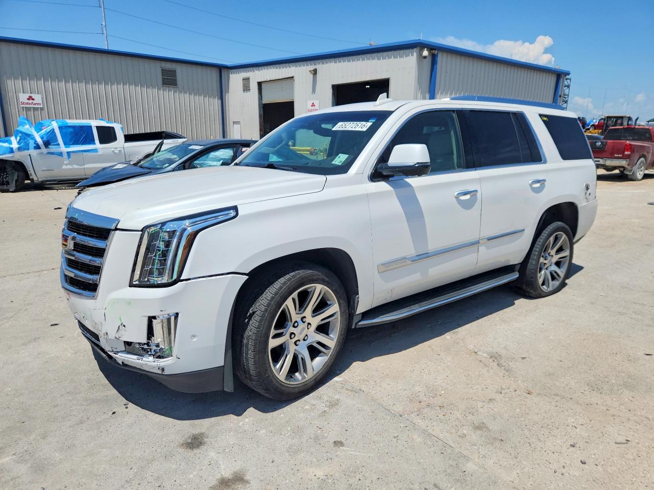1GYS4BKJ8HR123450 · 2017 CADILLAC ESCALADE