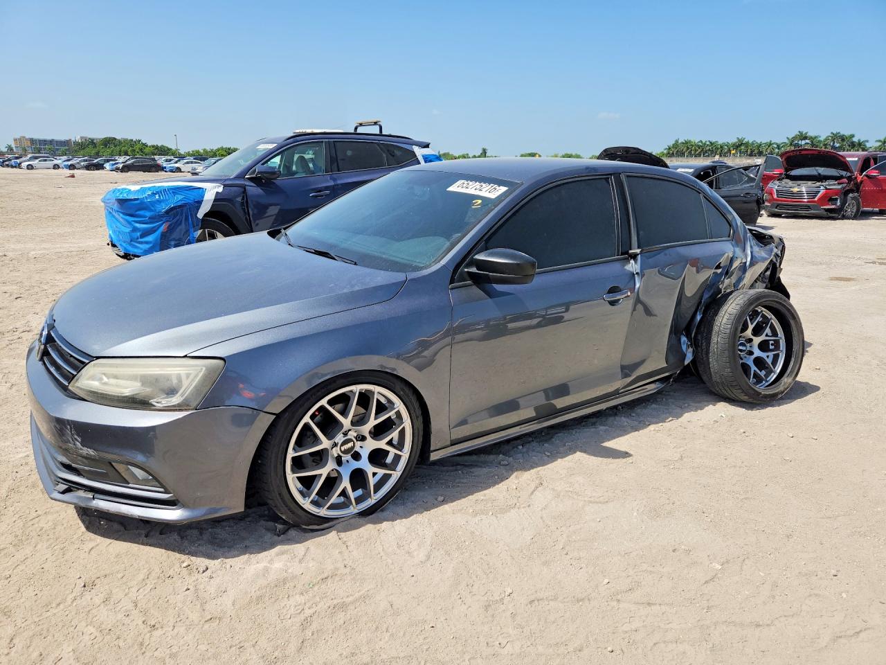 3VWD17AJ0GM258697 · 2016 VOLKSWAGEN JETTA
