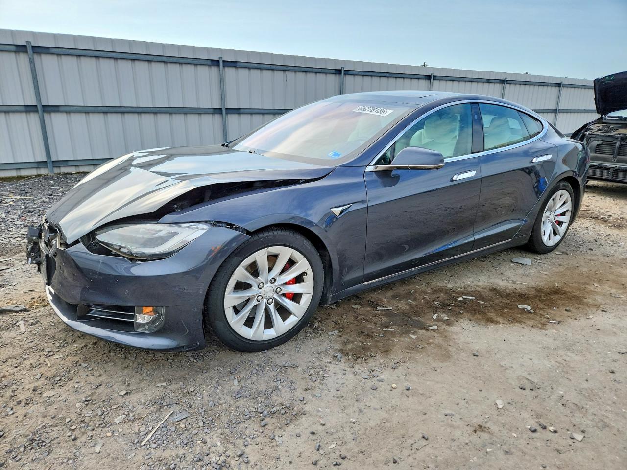 5YJSA1E45JF276040 · 2018 TESLA MODEL S