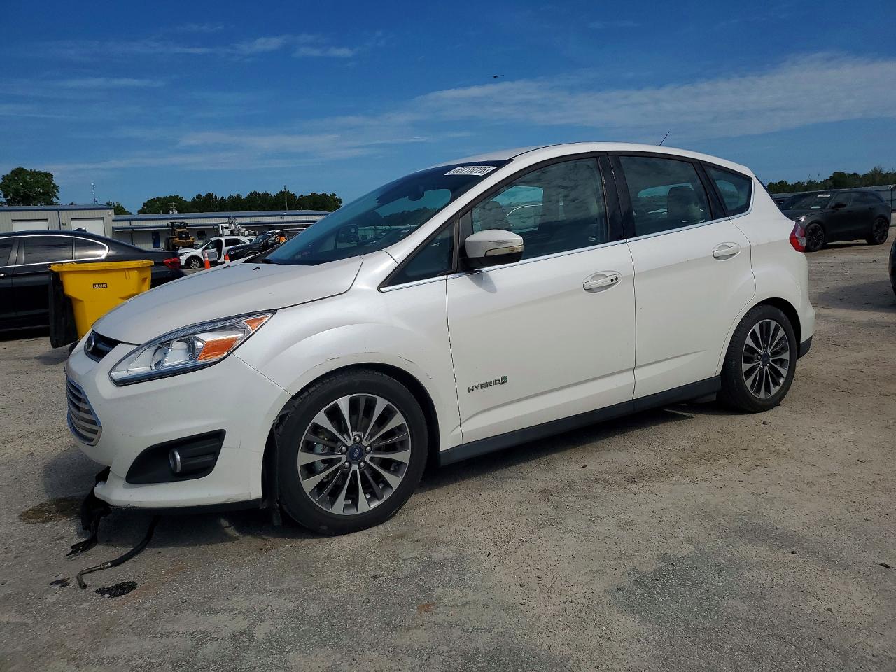 1FADP5DU0JL100824 · 2018 FORD C-MAX