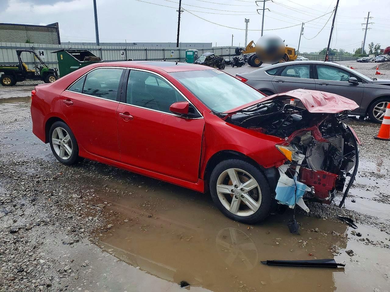 4T1BF1FK7DU662321 · 2013 TOYOTA CAMRY · 4/12