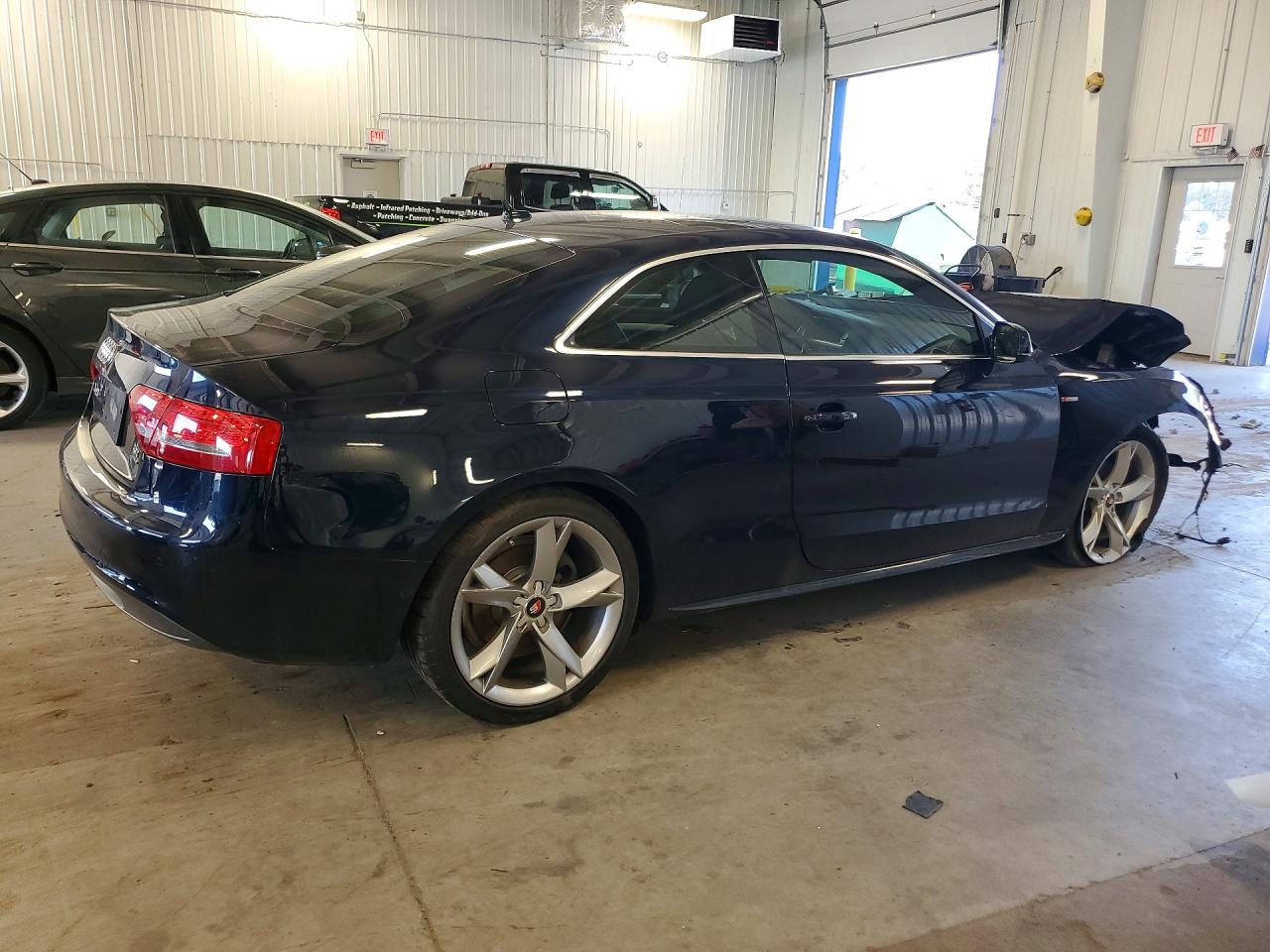 WAUWFAFRXBA021162 · 2011 AUDI A5 · 3/12