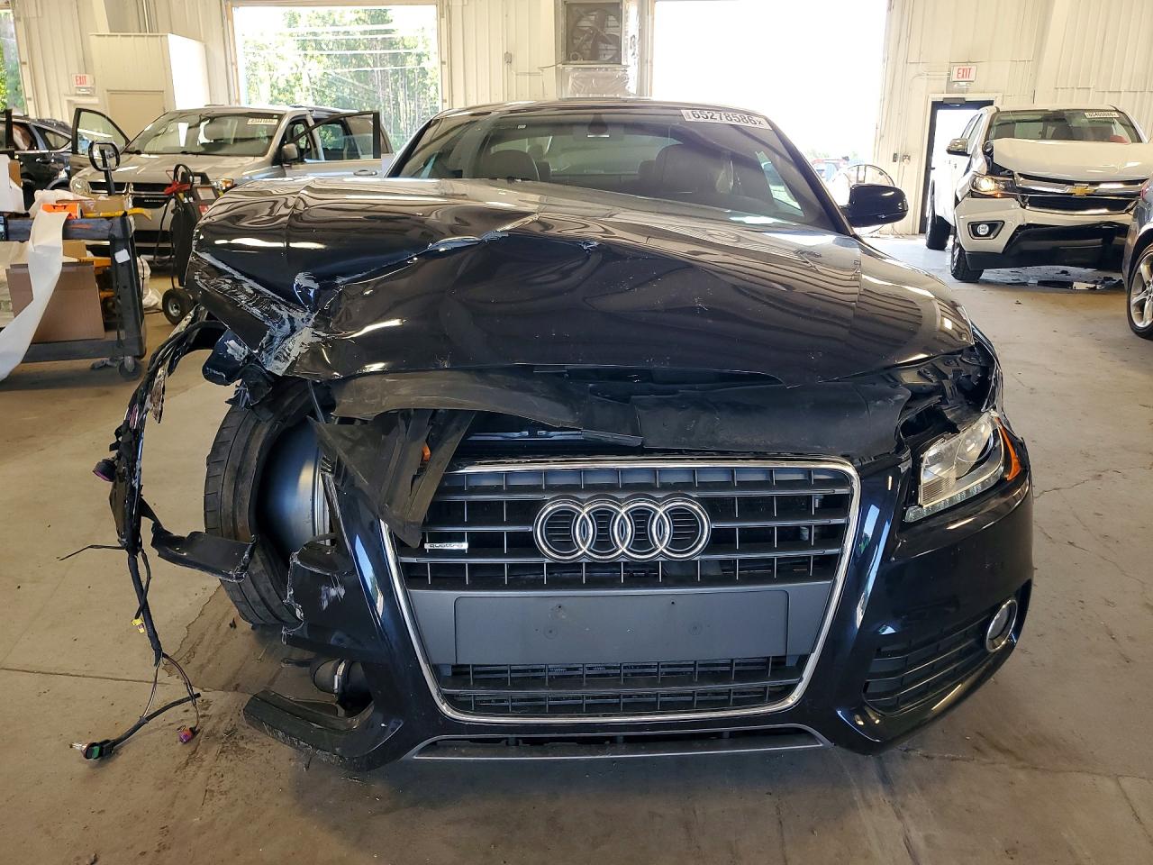 WAUWFAFRXBA021162 · 2011 AUDI A5 · 5/12