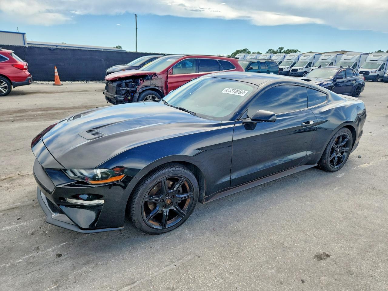 1FA6P8TH2K5117077 · 2019 FORD MUSTANG
