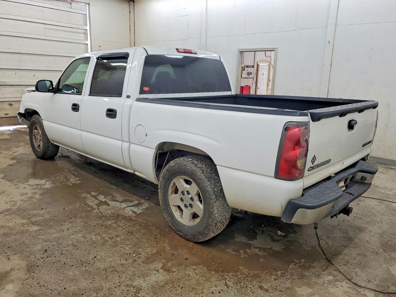2GCEC13T251382391 · 2005 CHEVROLET SILVERADO · 2/13