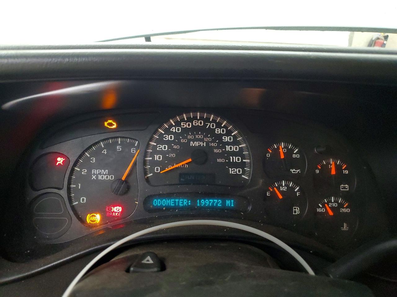 2GCEC13T251382391 · 2005 CHEVROLET SILVERADO · 9/13