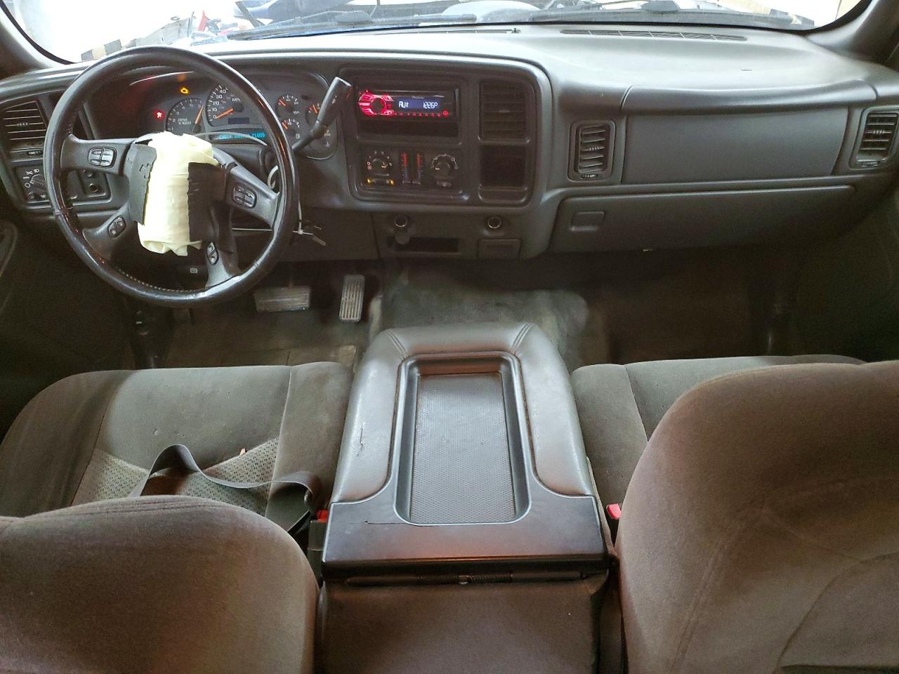 2GCEC13T251382391 · 2005 CHEVROLET SILVERADO · 8/13