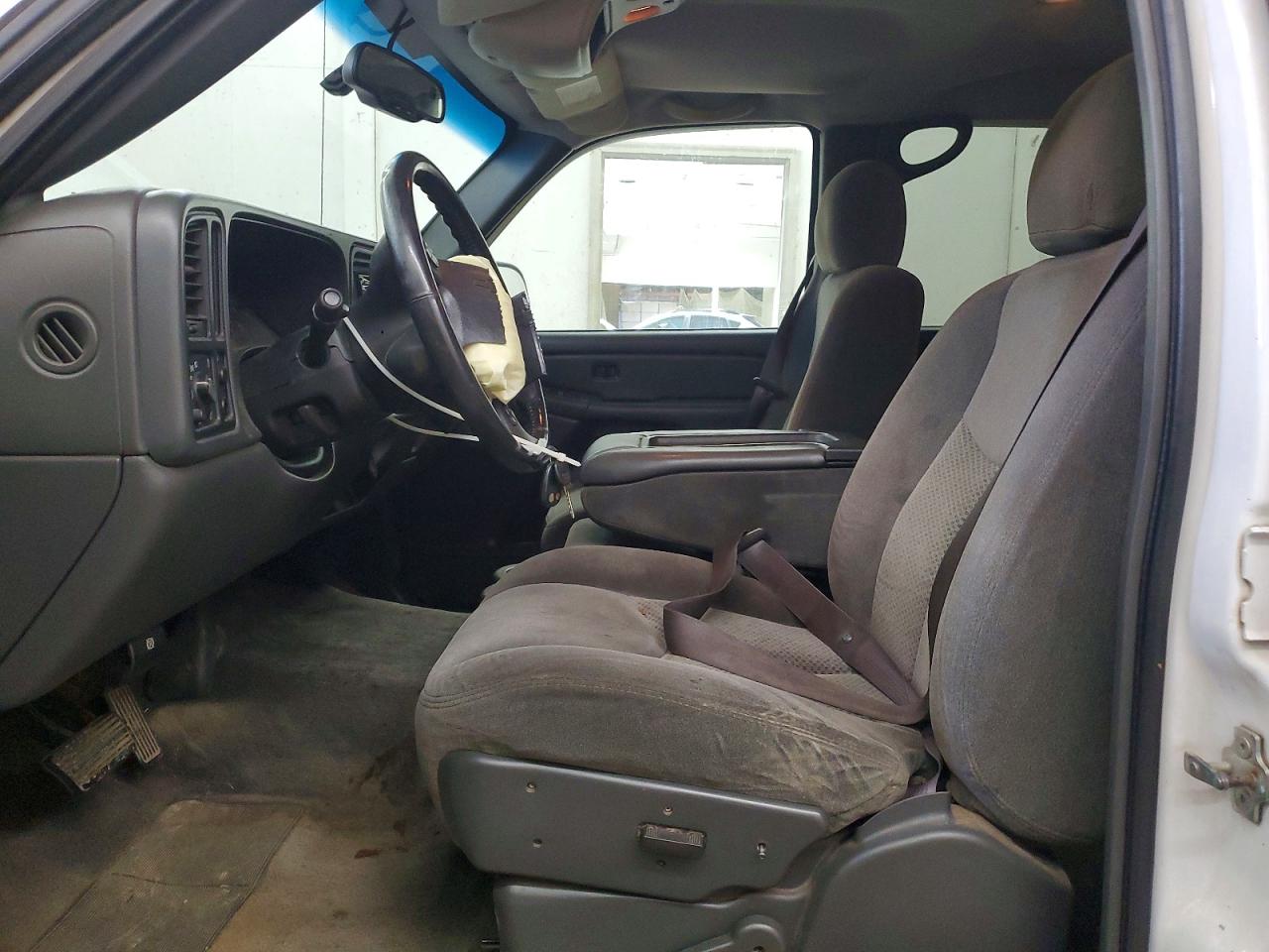 2GCEC13T251382391 · 2005 CHEVROLET SILVERADO · 7/13