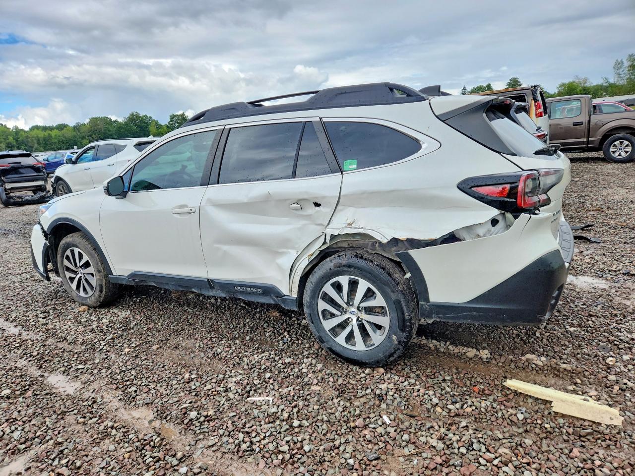 4S4BTAEC0L3137303 · 2020 SUBARU OUTBACK · 2/12