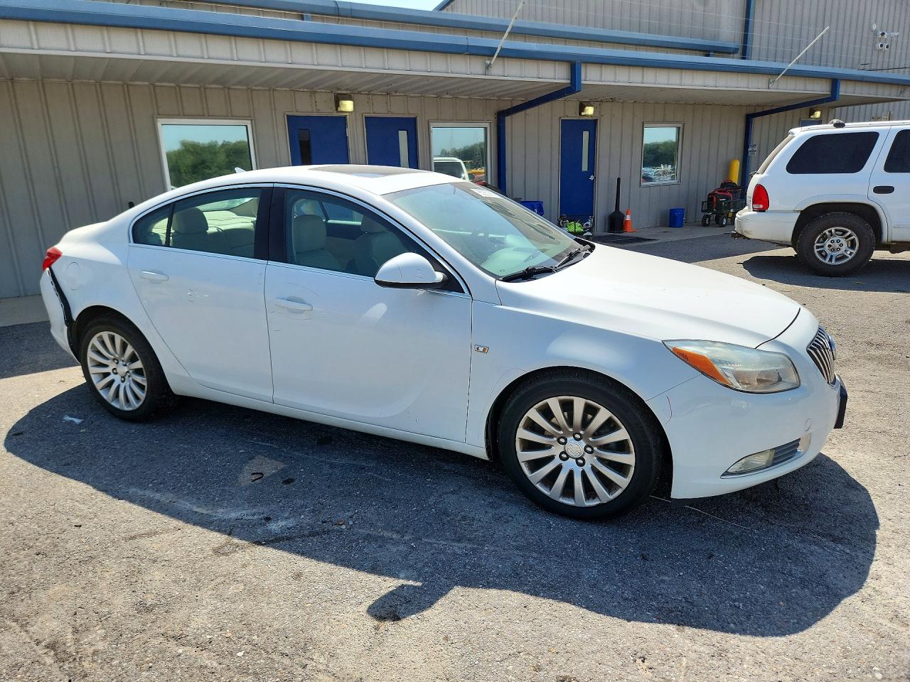 W04GU5GC0B1005772 · 2011 BUICK REGAL · 4/12