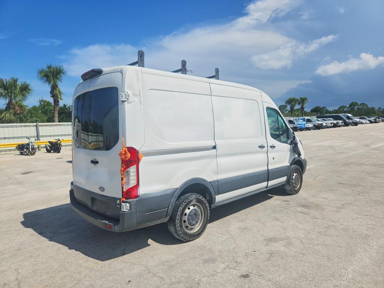 1FTYR1CM6JKA67205 · 2018 FORD TRANSIT · 3/13