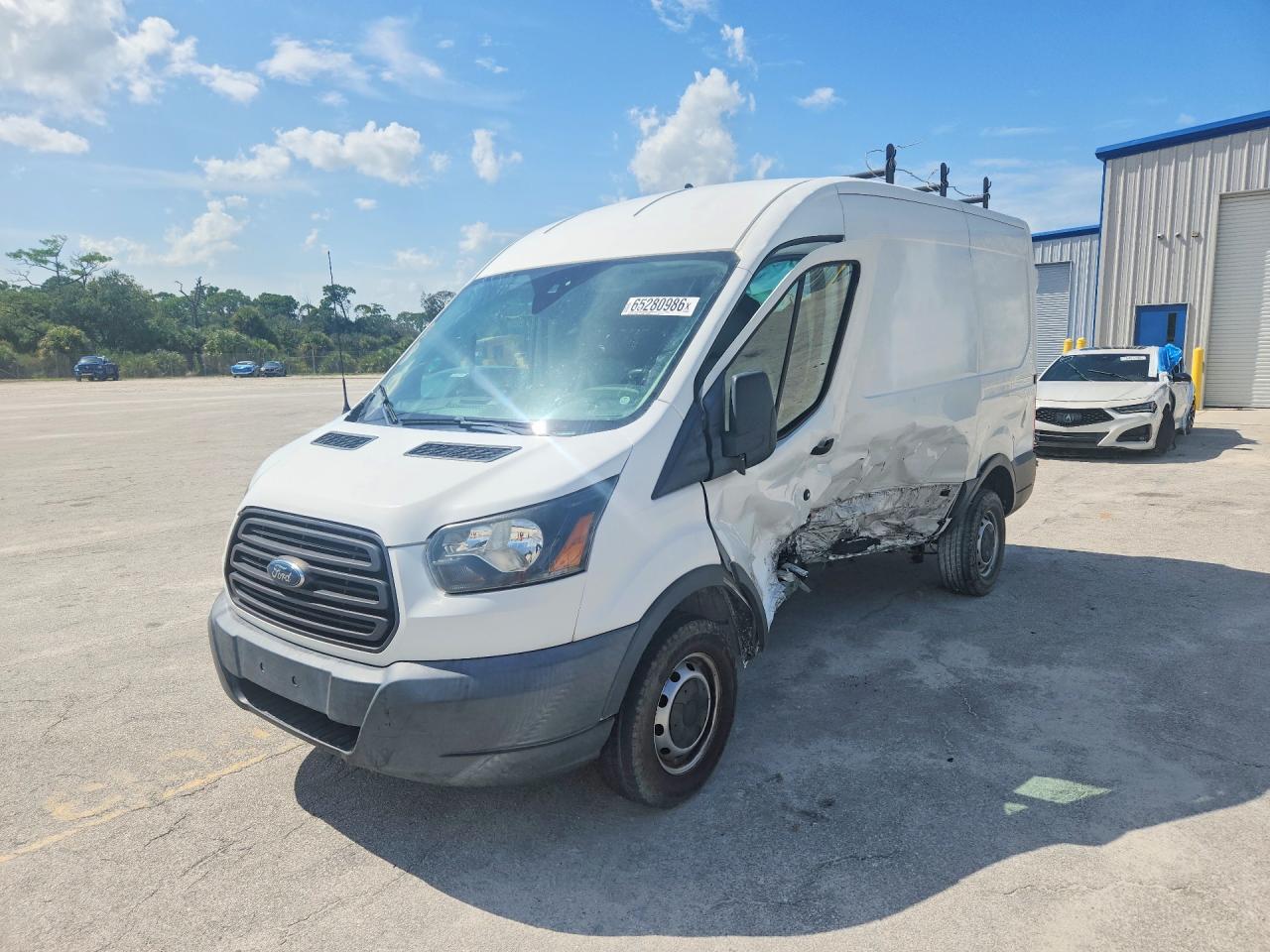 1FTYR1CM6JKA67205 · 2018 FORD TRANSIT