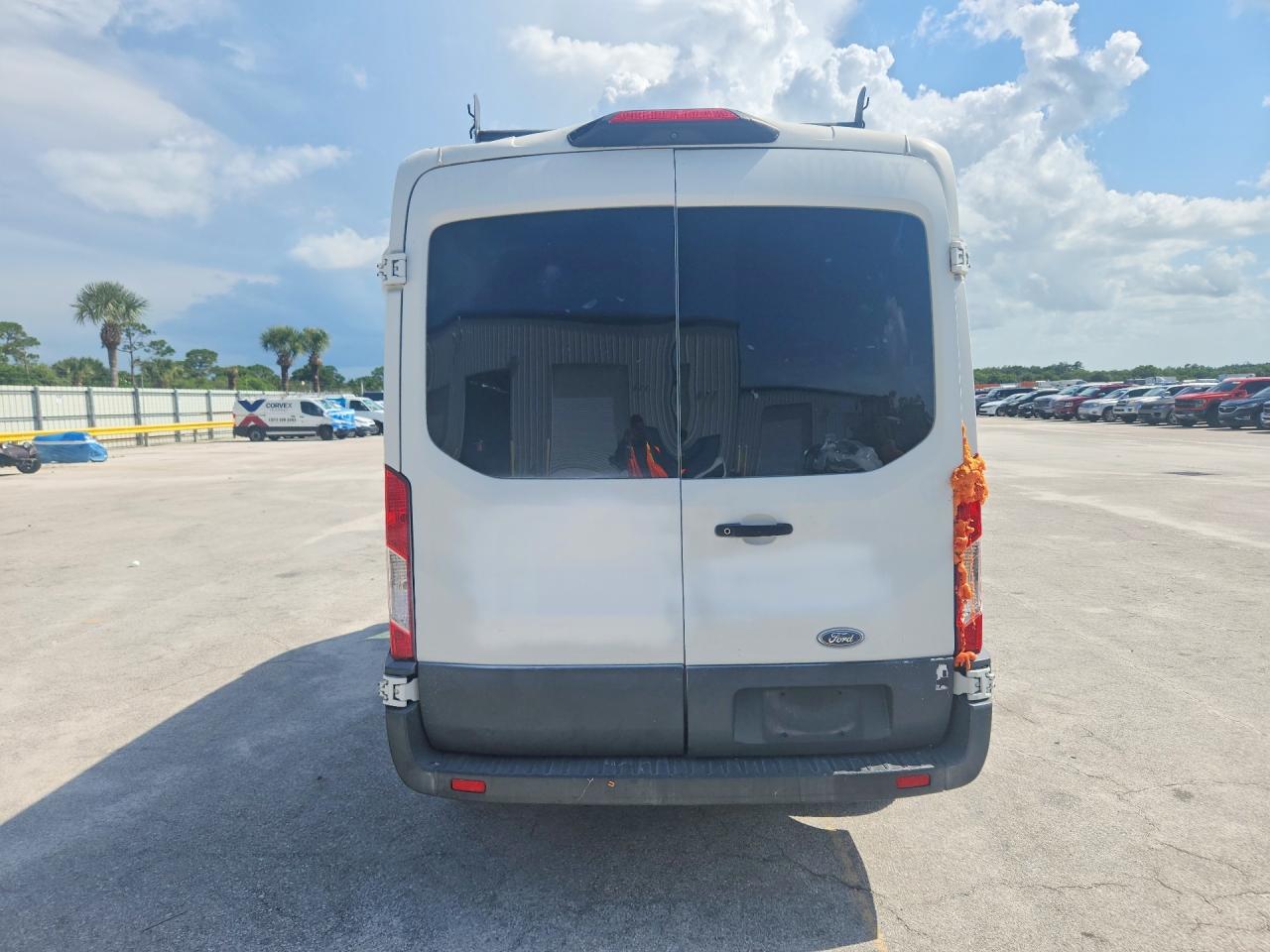 1FTYR1CM6JKA67205 · 2018 FORD TRANSIT · 6/13