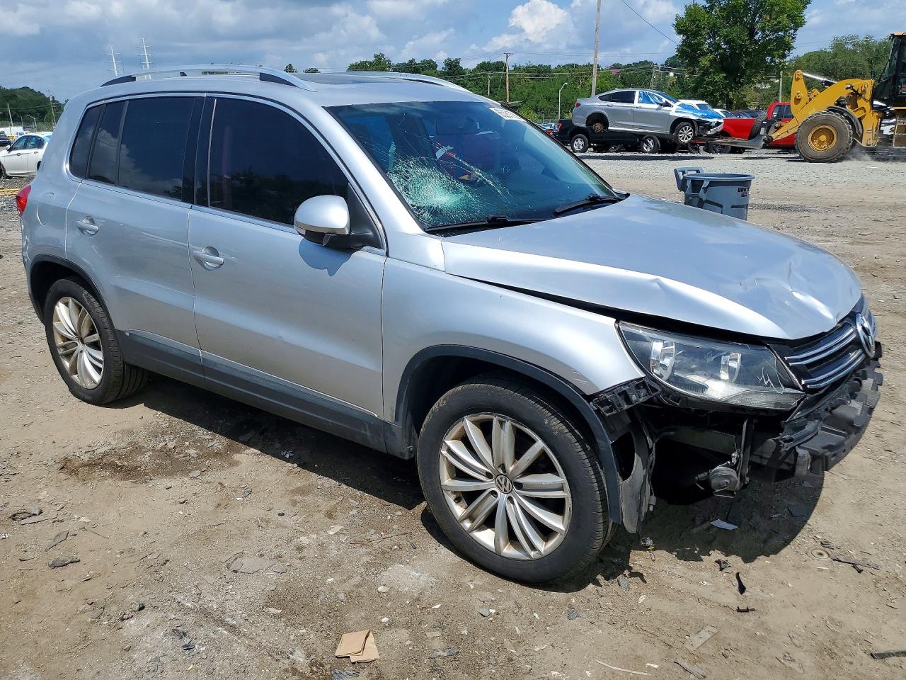 WVGBV7AX4DW546913 · 2013 VOLKSWAGEN TIGUAN · 4/14