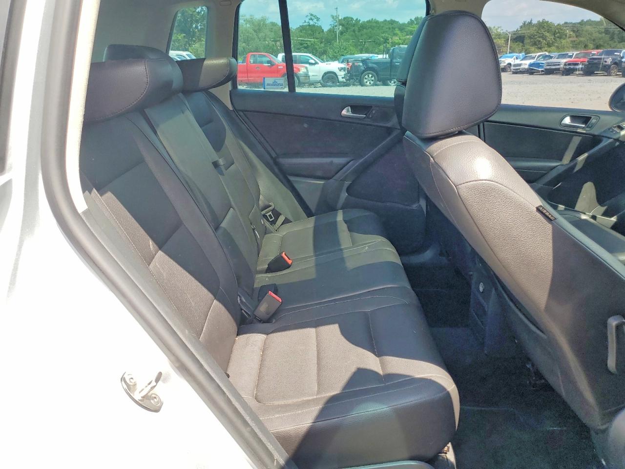WVGBV7AX4DW546913 · 2013 VOLKSWAGEN TIGUAN · 11/14