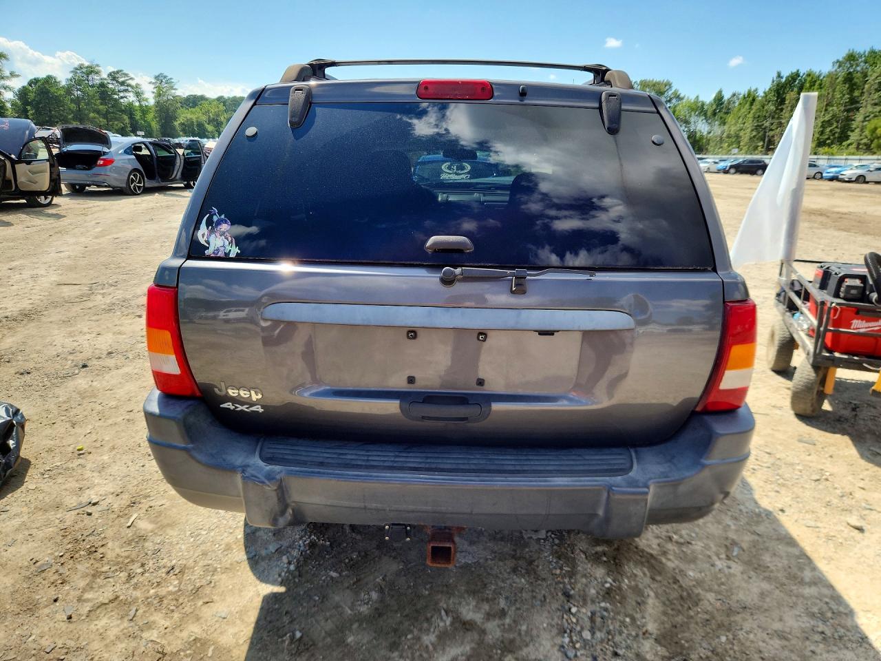 1J4GW48S83C615726 · 2003 JEEP GRAND CHEROKEE · 6/13