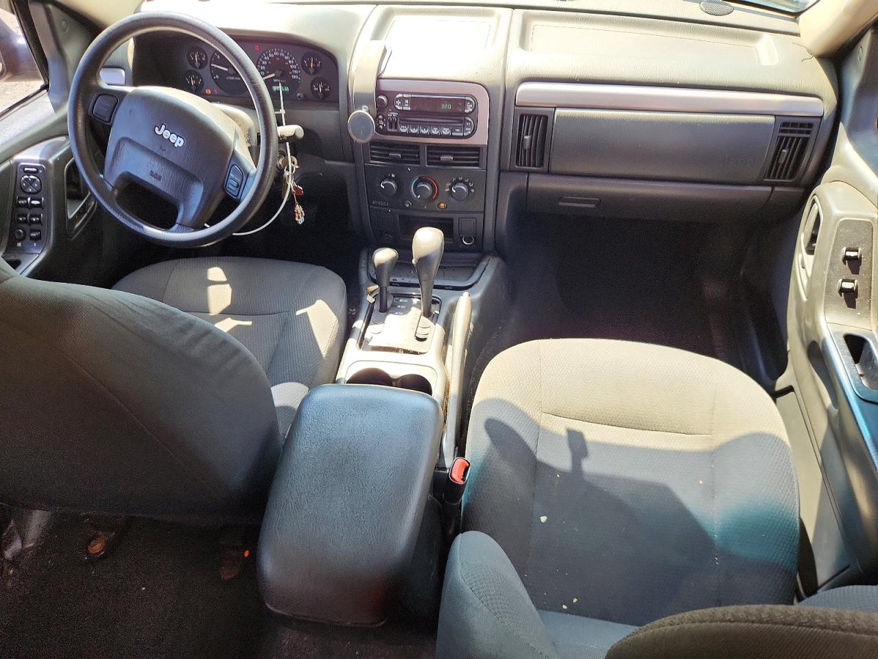 1J4GW48S83C615726 · 2003 JEEP GRAND CHEROKEE · 8/13