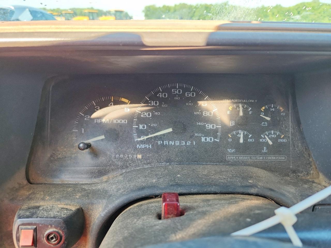 1GCGC34KXSZ233370 · 1995 CHEVROLET GMT-400 · 9/12