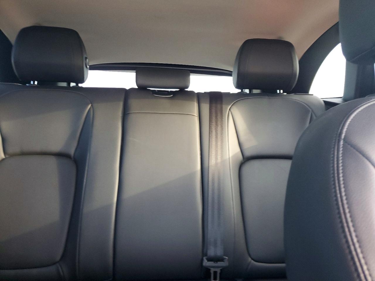 SADCJ2BV6HA889699 · 2017 JAGUAR F-PACE · 10/13