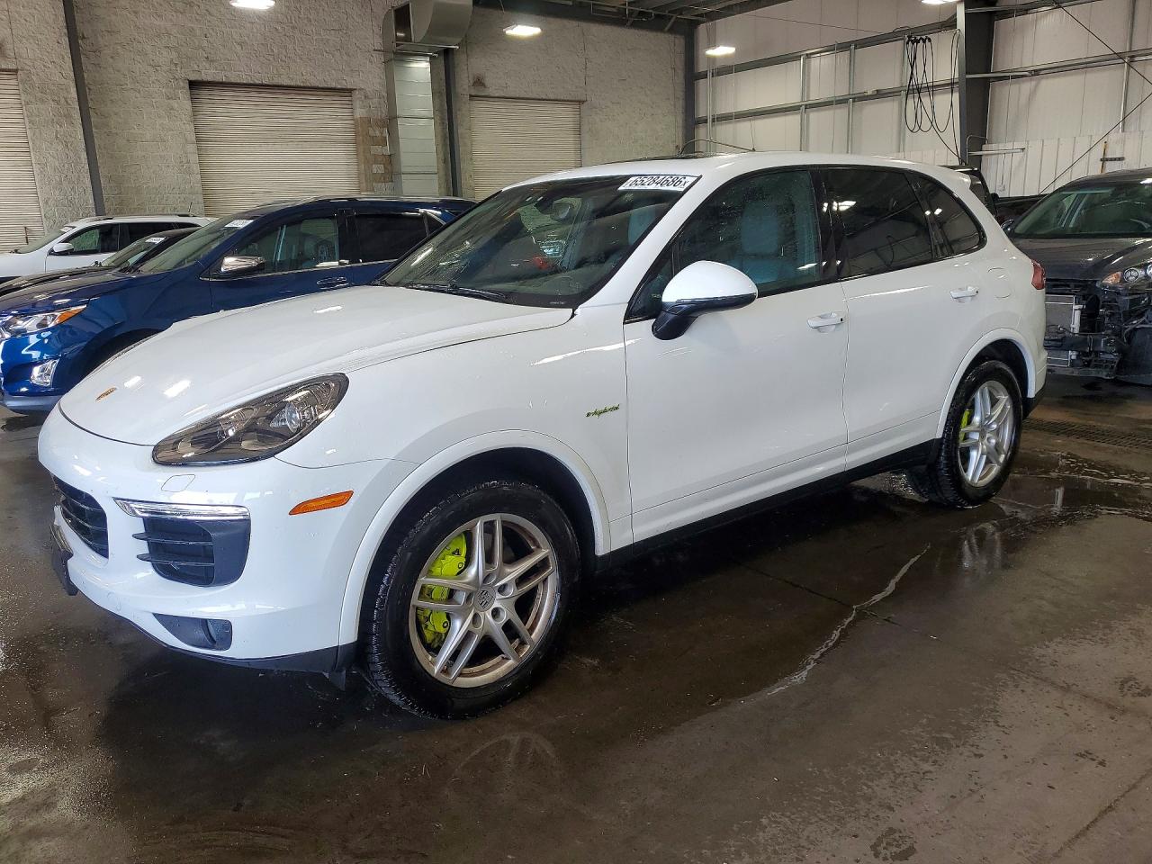 WP1AE2A29HLA70641 · 2017 PORSCHE CAYENNE