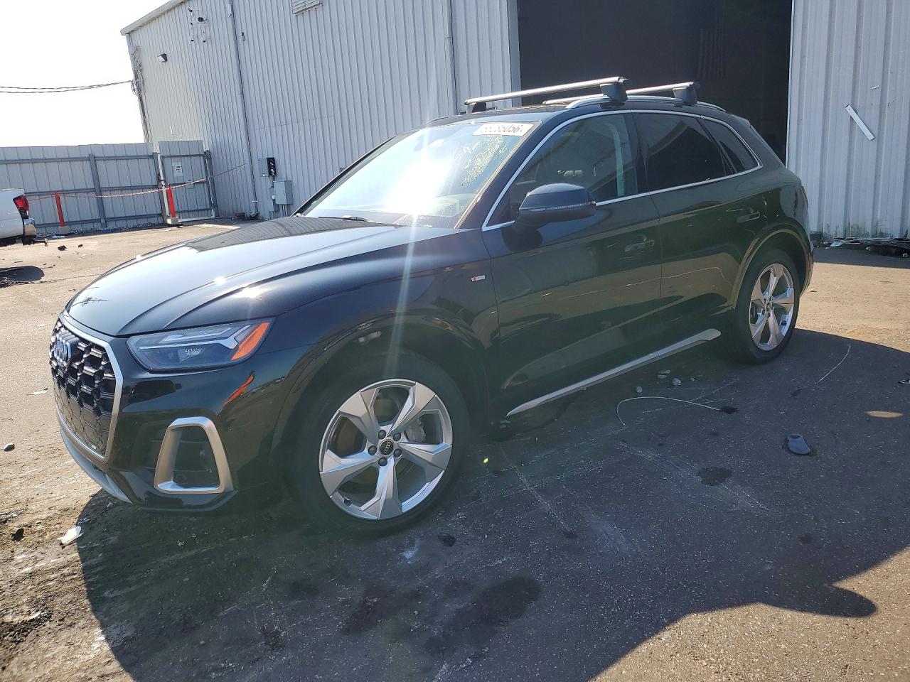 WA1EAAFY4N2139009 · 2022 AUDI Q5