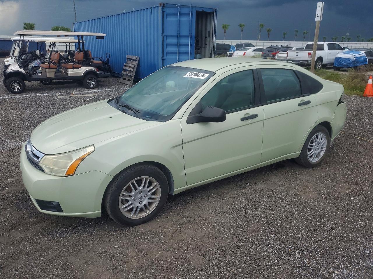 1FAHP3FN4BW133014 · 2011 FORD FOCUS