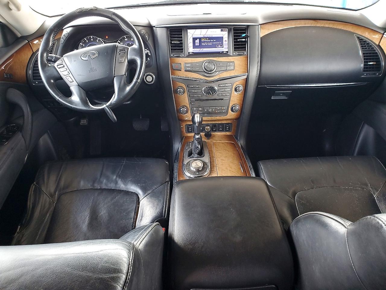 JN8AZ2NC9C9317529 · 2012 INFINITI QX56 · 8/9