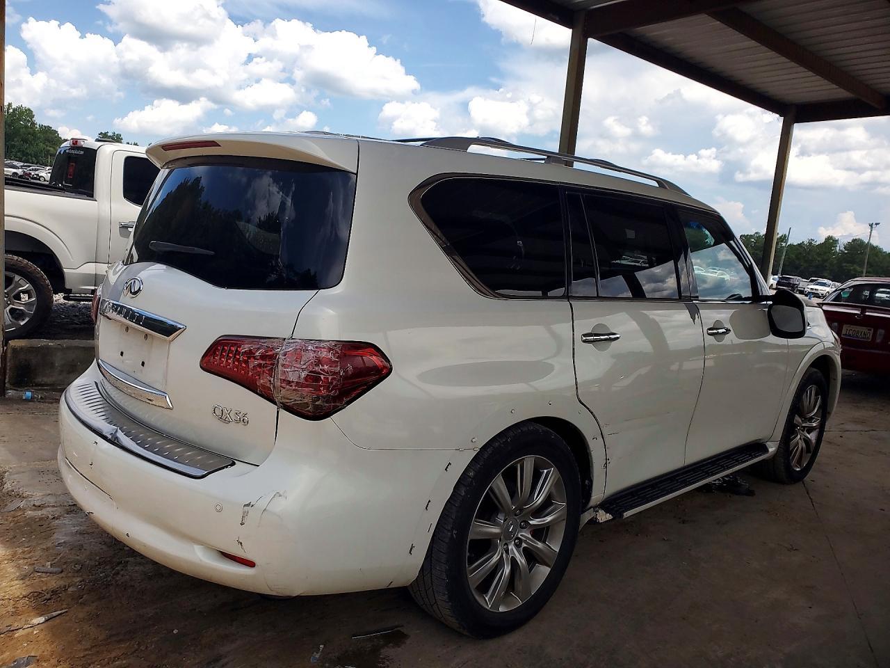 JN8AZ2NC9C9317529 · 2012 INFINITI QX56 · 3/9
