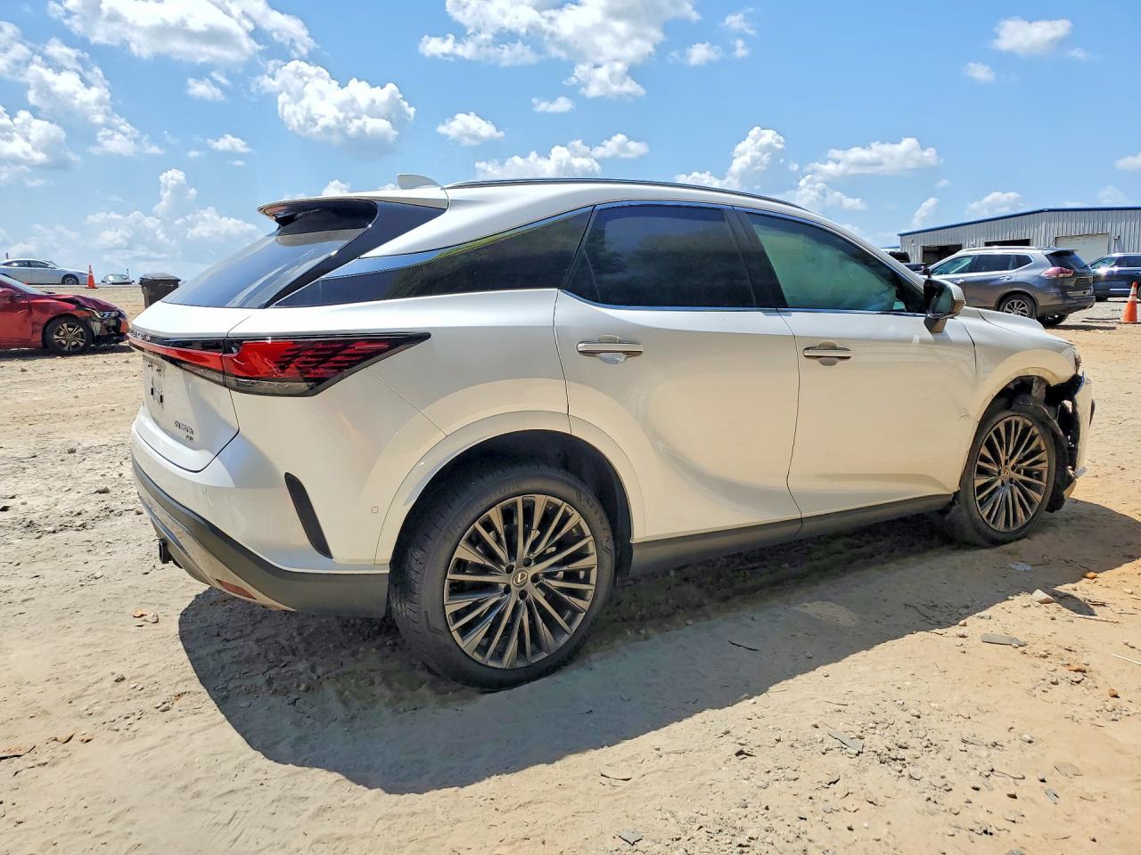 2T2BBMCA5SC067549 · 2025 LEXUS RX 350H · 3/13