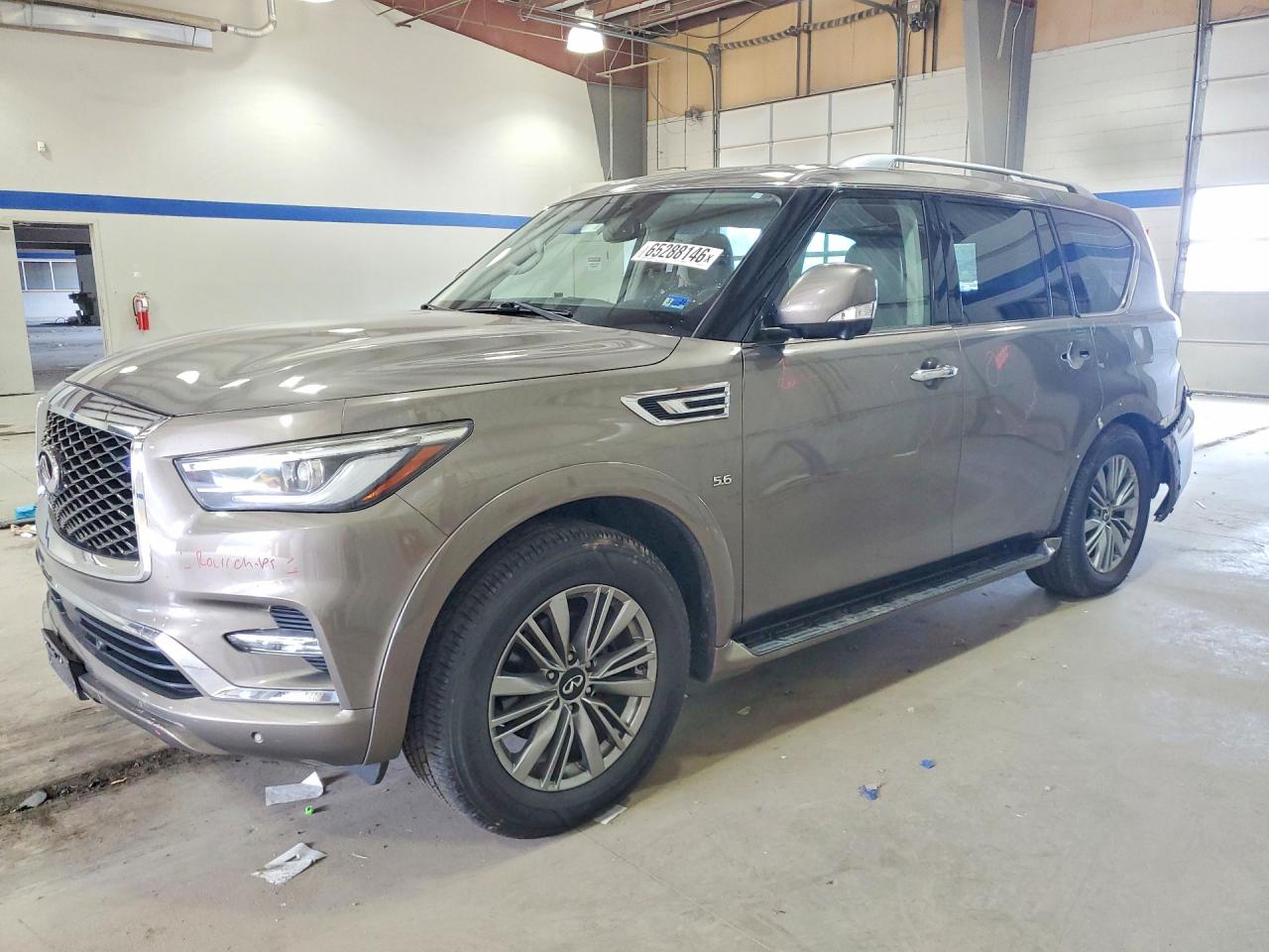 JN8AZ2NF8J9663319 · 2018 INFINITI QX80