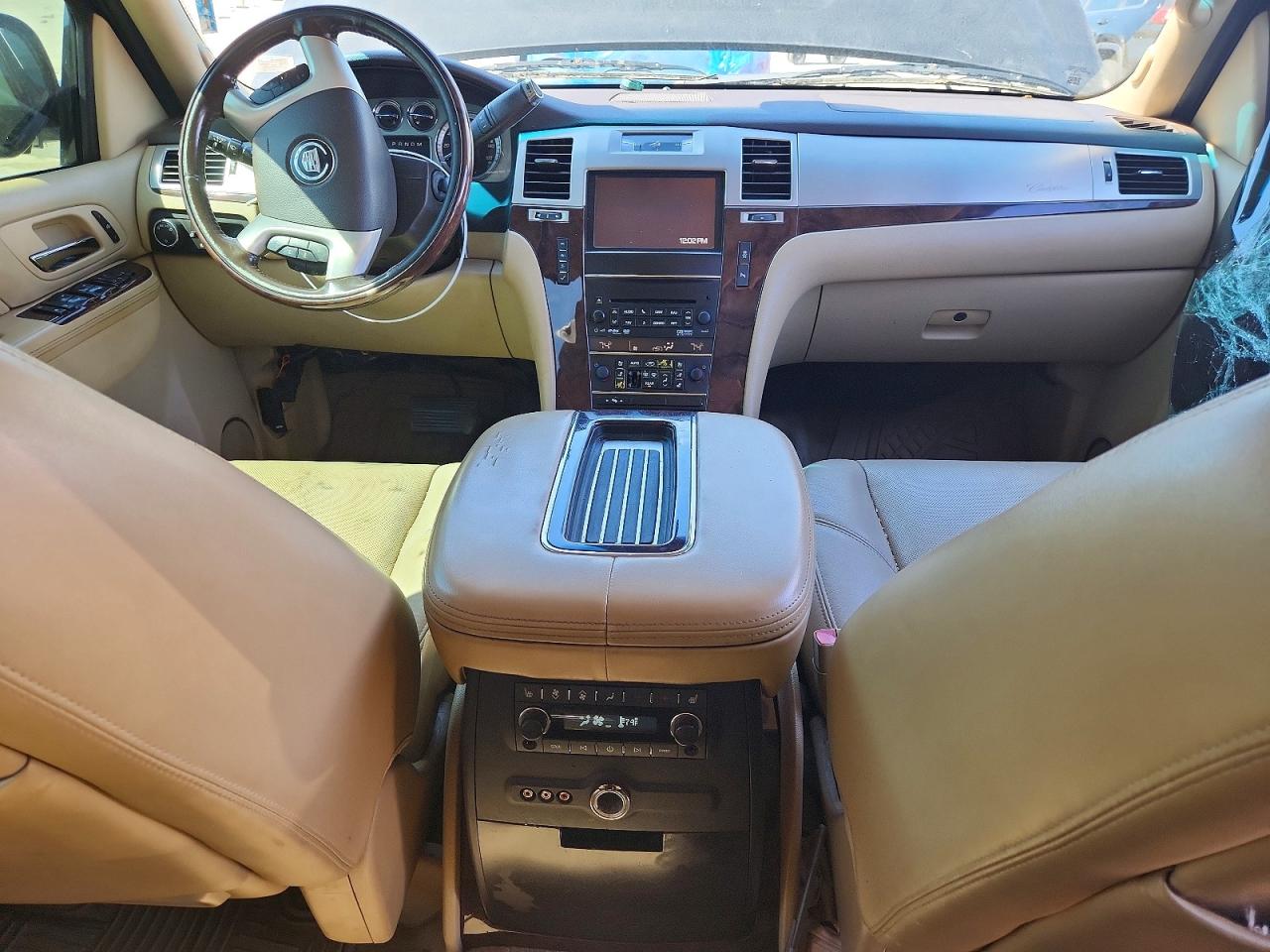 1GYS4BEF2ER144152 · 2014 CADILLAC ESCALADE · 8/13