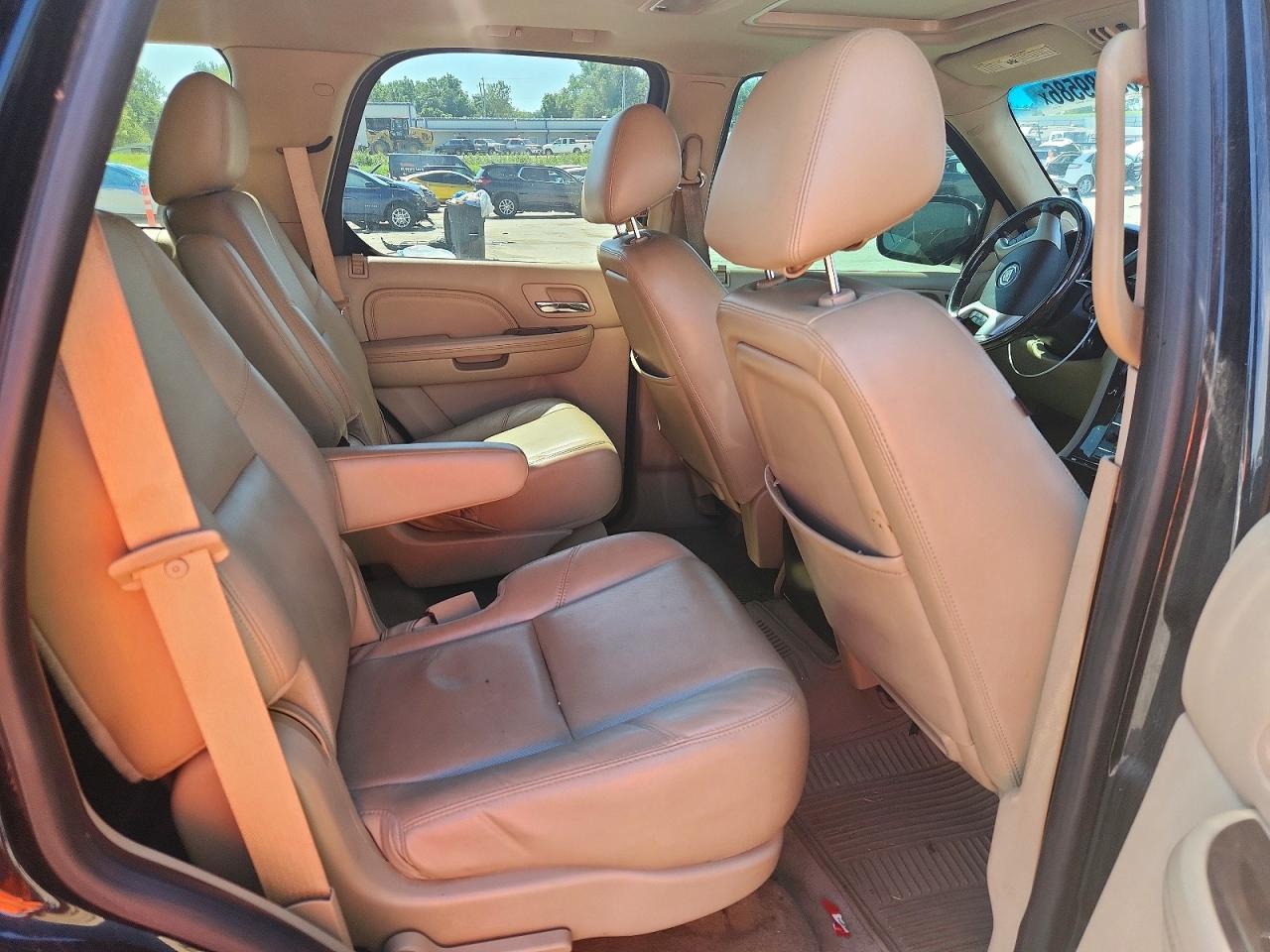 1GYS4BEF2ER144152 · 2014 CADILLAC ESCALADE · 11/13