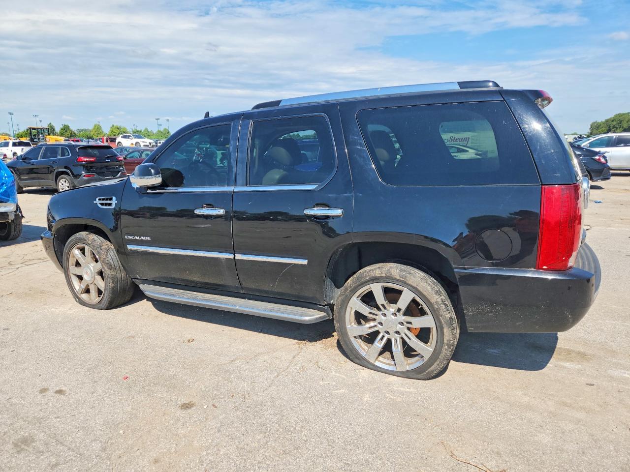1GYS4BEF2ER144152 · 2014 CADILLAC ESCALADE · 2/13