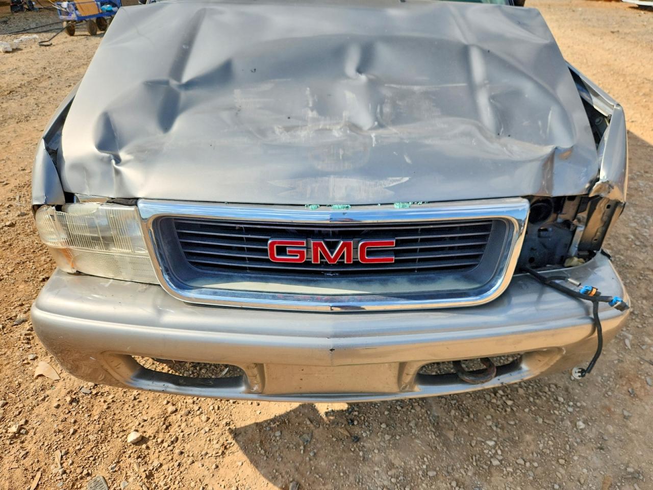 1GKDT13WXX2521311 · 1999 GMC JIMMY · 12/13